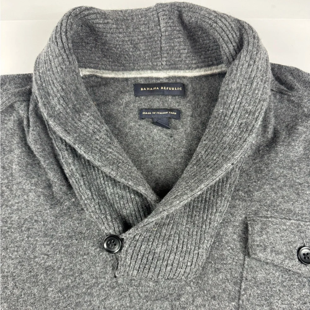 Banana Republic Men’s Shawl Collar single button popover wool blend sweater XL